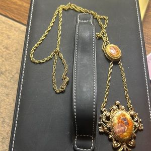 Ladies Statement Necklace